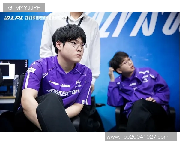 聚焦英雄联盟:探讨LNG战队在比赛中的耐力与持久战策略 聚焦英雄联盟:探讨LNG战队在比赛中的耐力与持久战策略