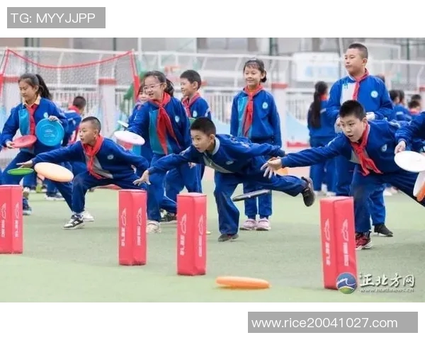 陈军独家分享飞盘技巧与心得体会助你轻松掌握这项运动的魅力与乐趣 陈军独家分享飞盘技巧与心得体会助你轻松掌握这项运动的魅力与乐趣