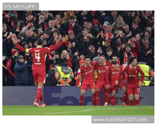 利物浦与巴萨激情对决在线直播全程回顾与精彩瞬间分析